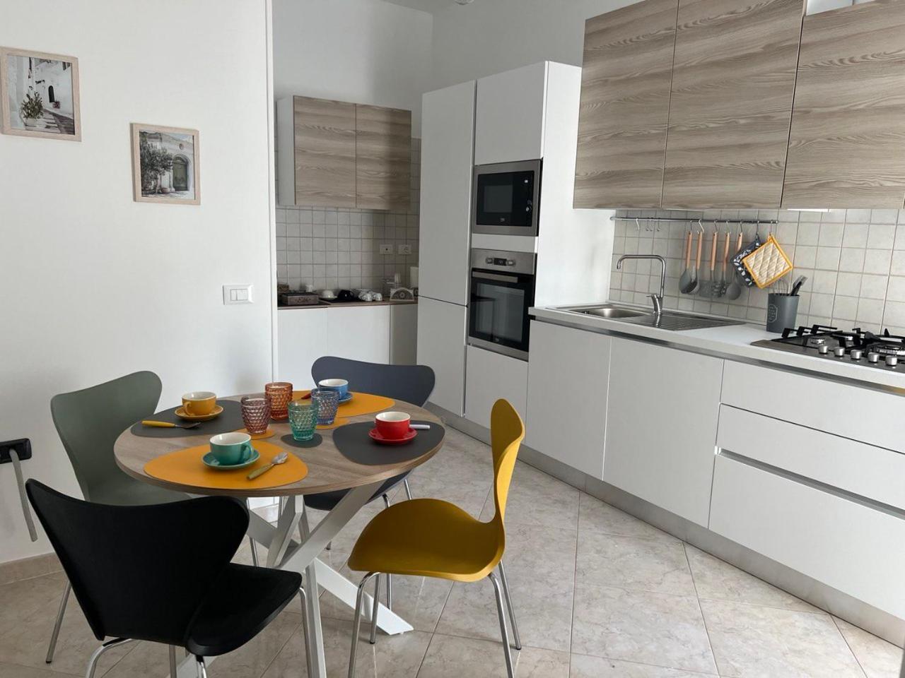 Fd Apartments - Zoe Prestigioso Appartamento Vicino Alla Stazione E Al Centro Monopoli Phòng bức ảnh