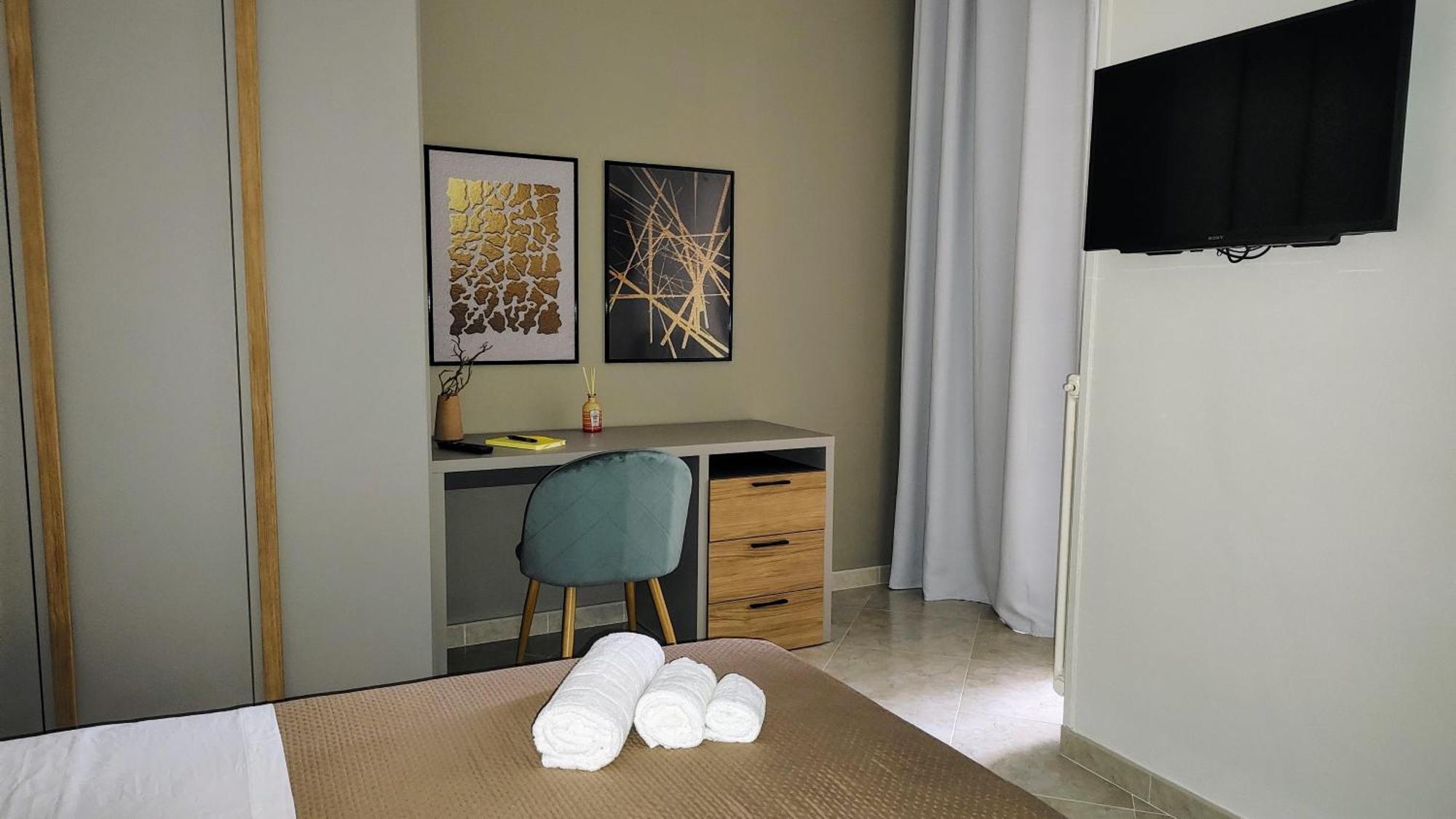 Fd Apartments - Zoe Prestigioso Appartamento Vicino Alla Stazione E Al Centro Monopoli Ngoại thất bức ảnh